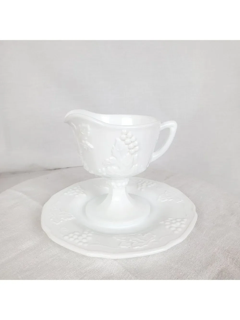 VTG Indiana Colony co Milk glass Harvest grape footed creamer / saucer
